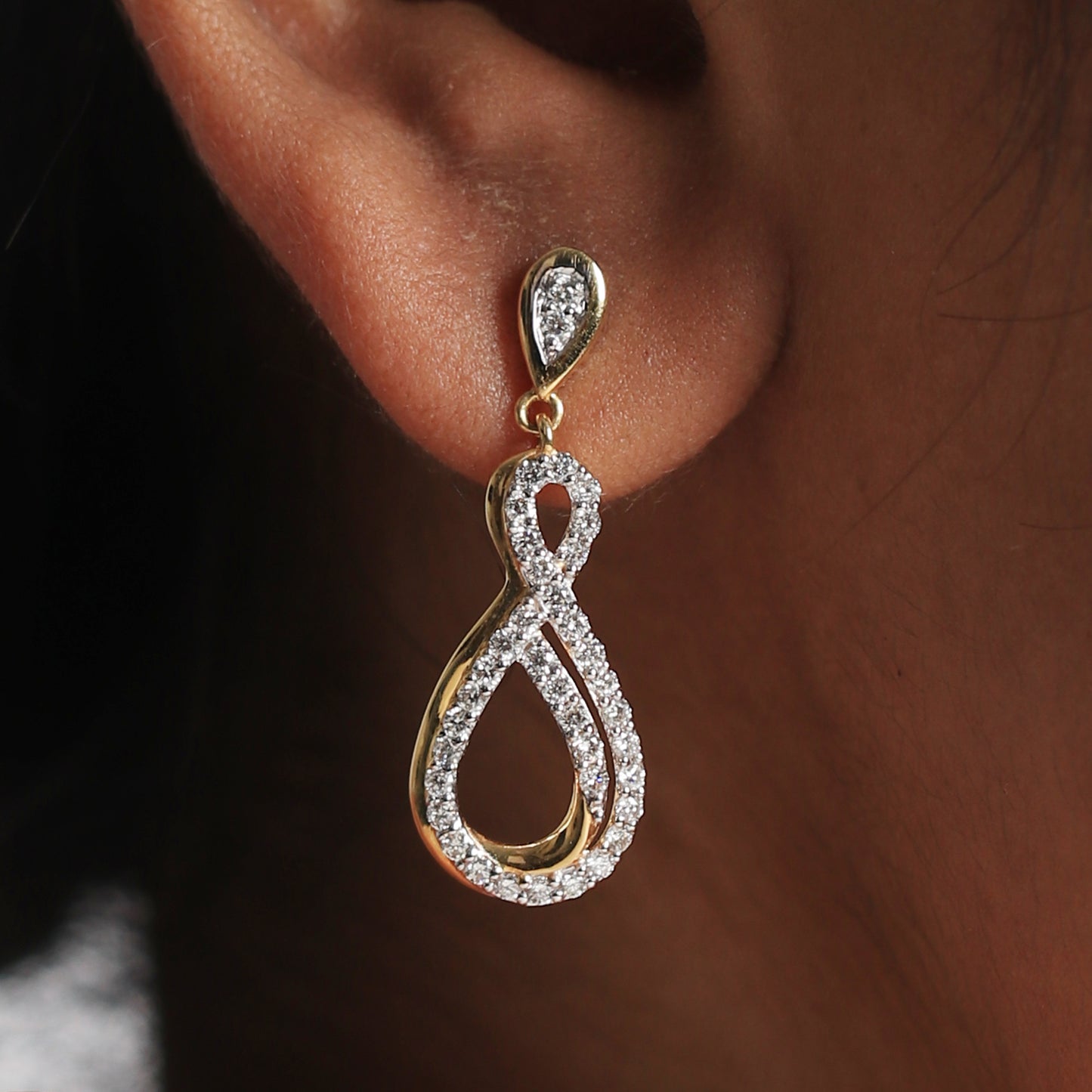 0.70 Ct. IGI Certified 18K Solid Gold Natural Diamond Earrings for Women
