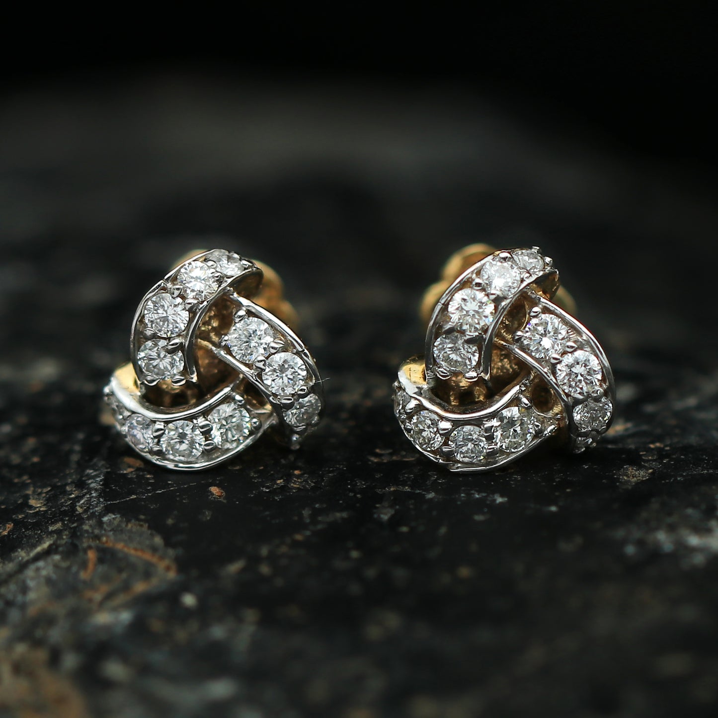 18K Yellow Gold Natural Diamond 0.60 Ct. Stud Earrings EGL Certified