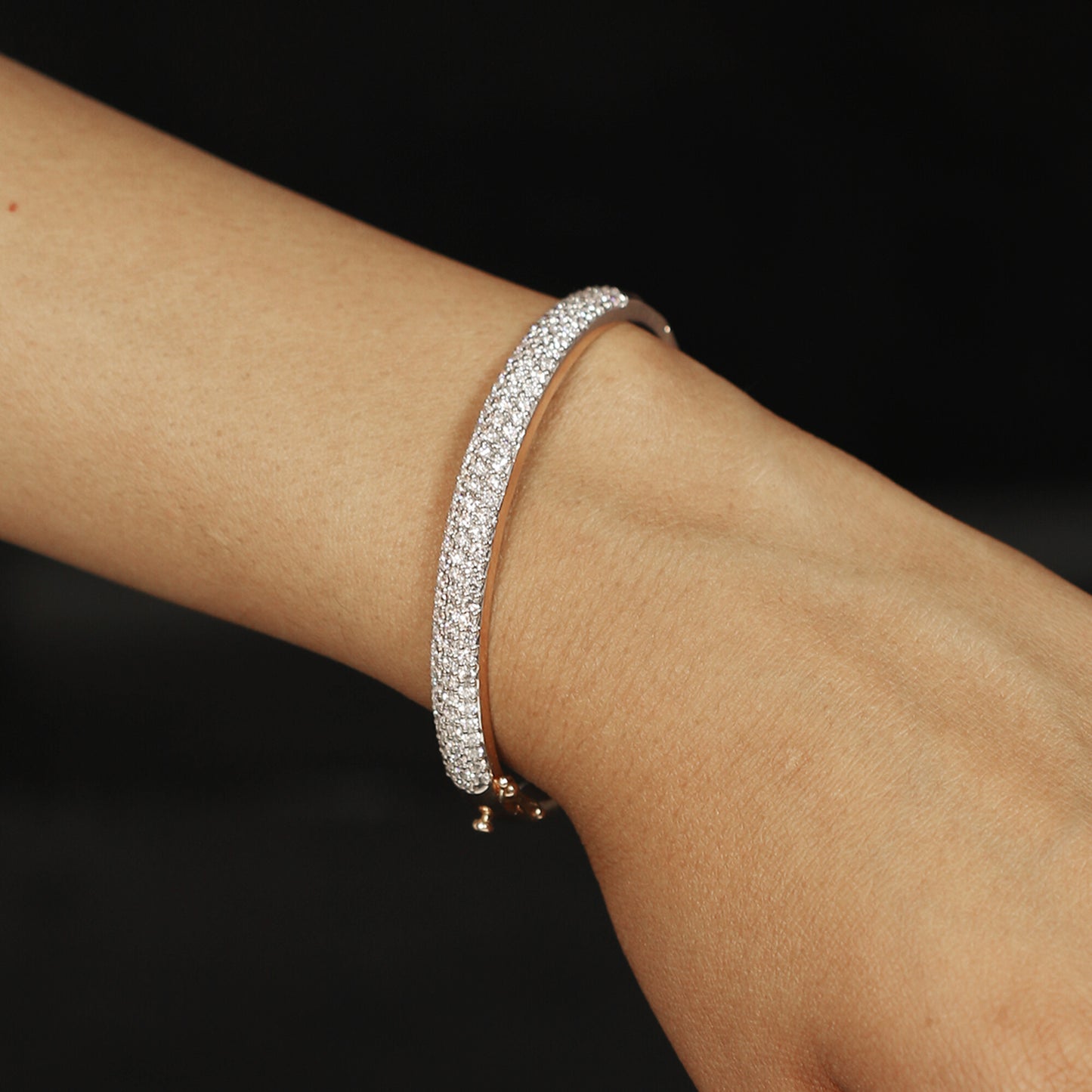 IGI Certified Lab Grown Diamond Wide Gold Bangle — 18K Solid Gold, 3.26 Carat