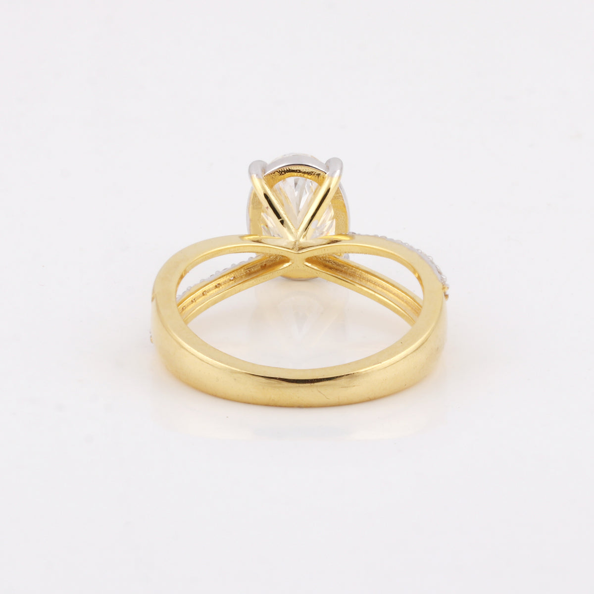 IGI Certified Lab Grown Diamond Oval Halo Ring, 0.24ct tw — 14K/18K Solid Gold