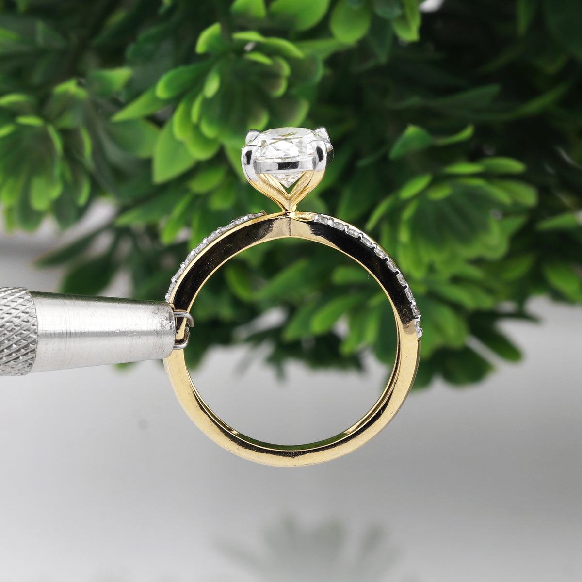 IGI Certified Lab Grown Diamond Oval Halo Ring, 0.24ct tw — 14K/18K Solid Gold