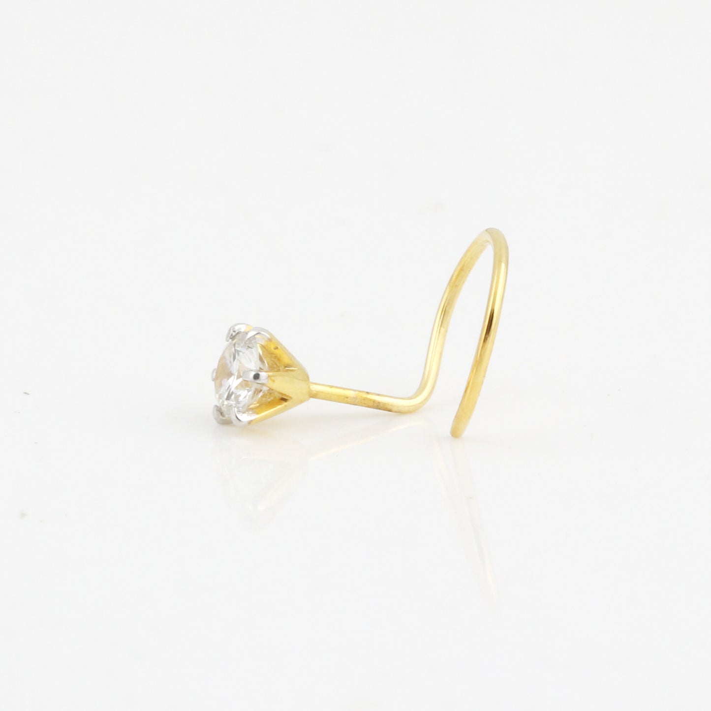 IGI Lab Grown Diamond Nose Pin, 0.12ct Round Solitaire — 18K Solid Gold, Screw Back