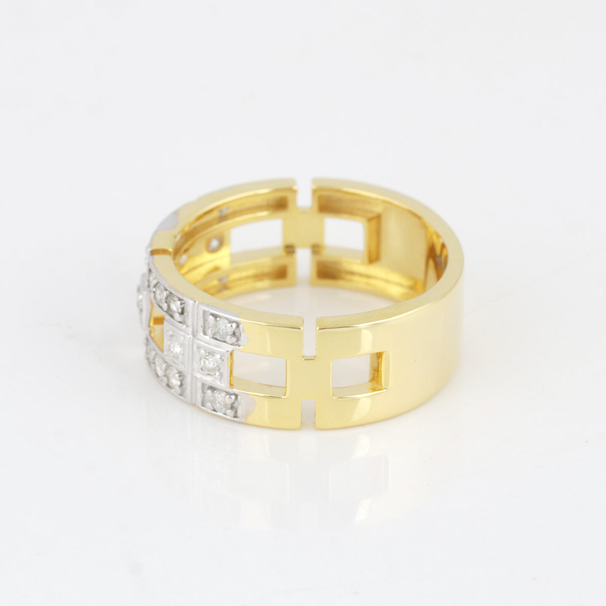IGI Certified Lab Grown Diamond Round-Cut Pave Cluster Ring — 14K/18K Solid Gold