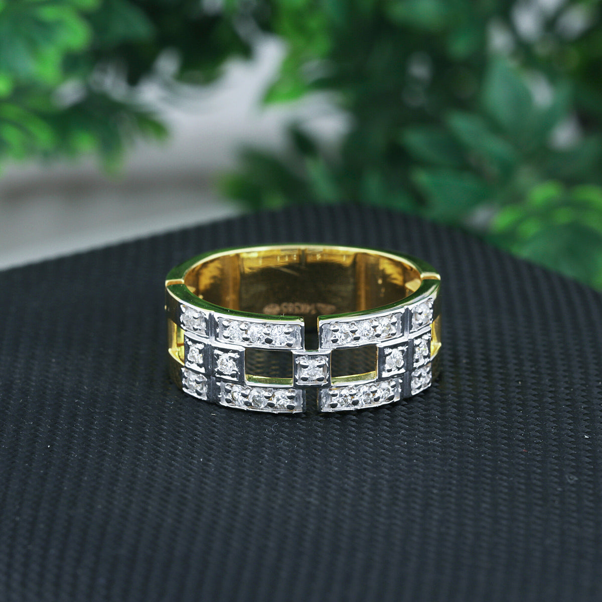 IGI Certified Lab Grown Diamond Round-Cut Pave Cluster Ring — 14K/18K Solid Gold