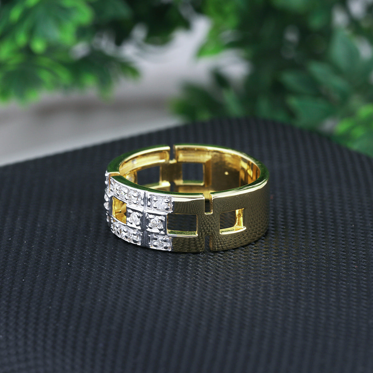 IGI Certified Lab Grown Diamond Round-Cut Pave Cluster Ring — 14K/18K Solid Gold