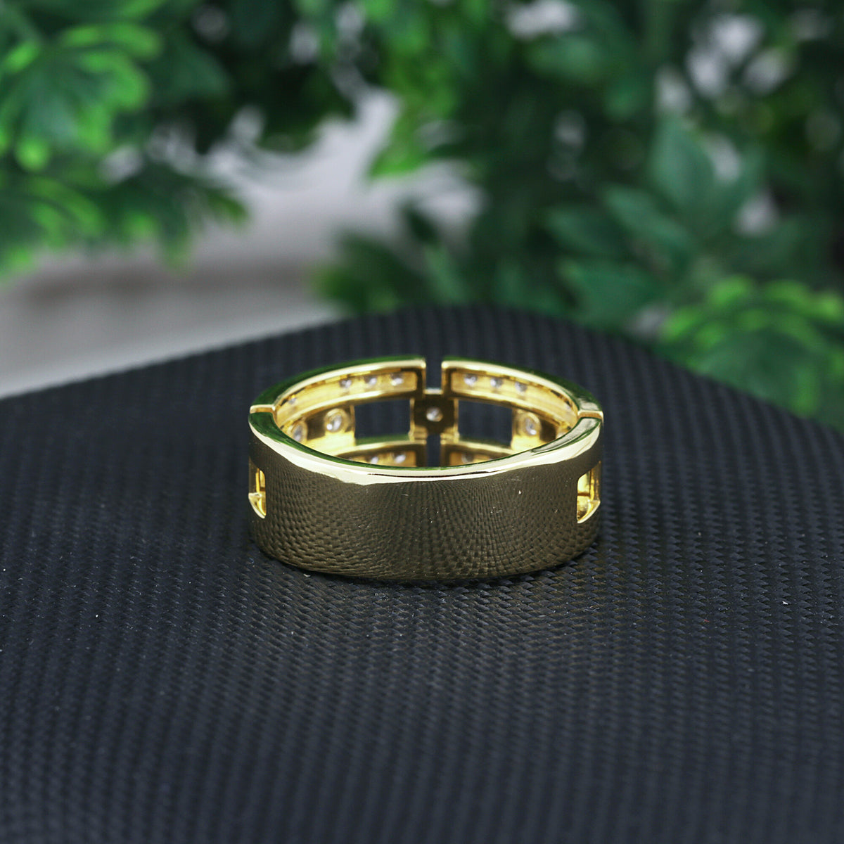 IGI Certified Lab Grown Diamond Round-Cut Pave Cluster Ring — 14K/18K Solid Gold