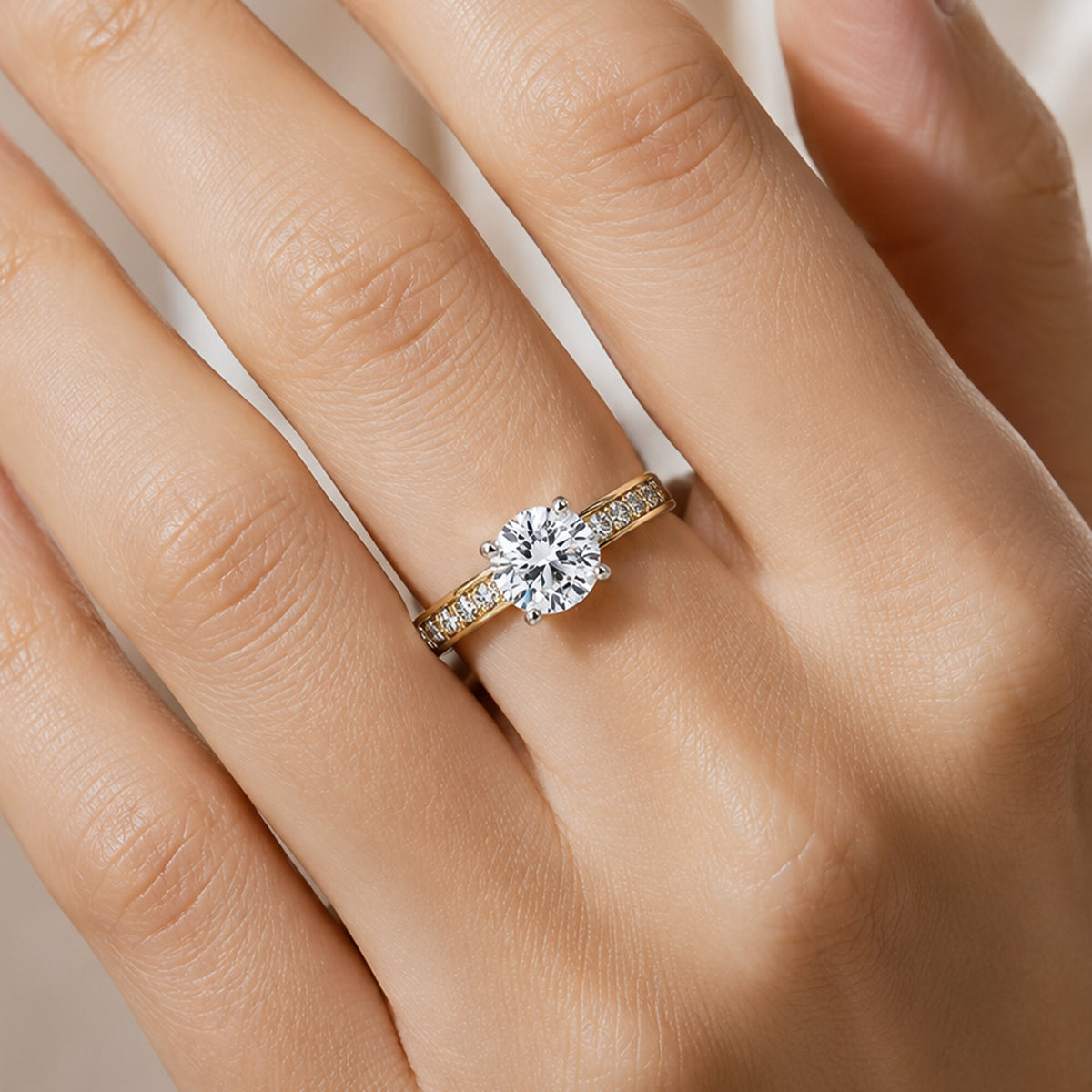 IGI Certified Lab Grown Diamond 0.3ct Round Petite Halo Ring — 18K Solid Gold