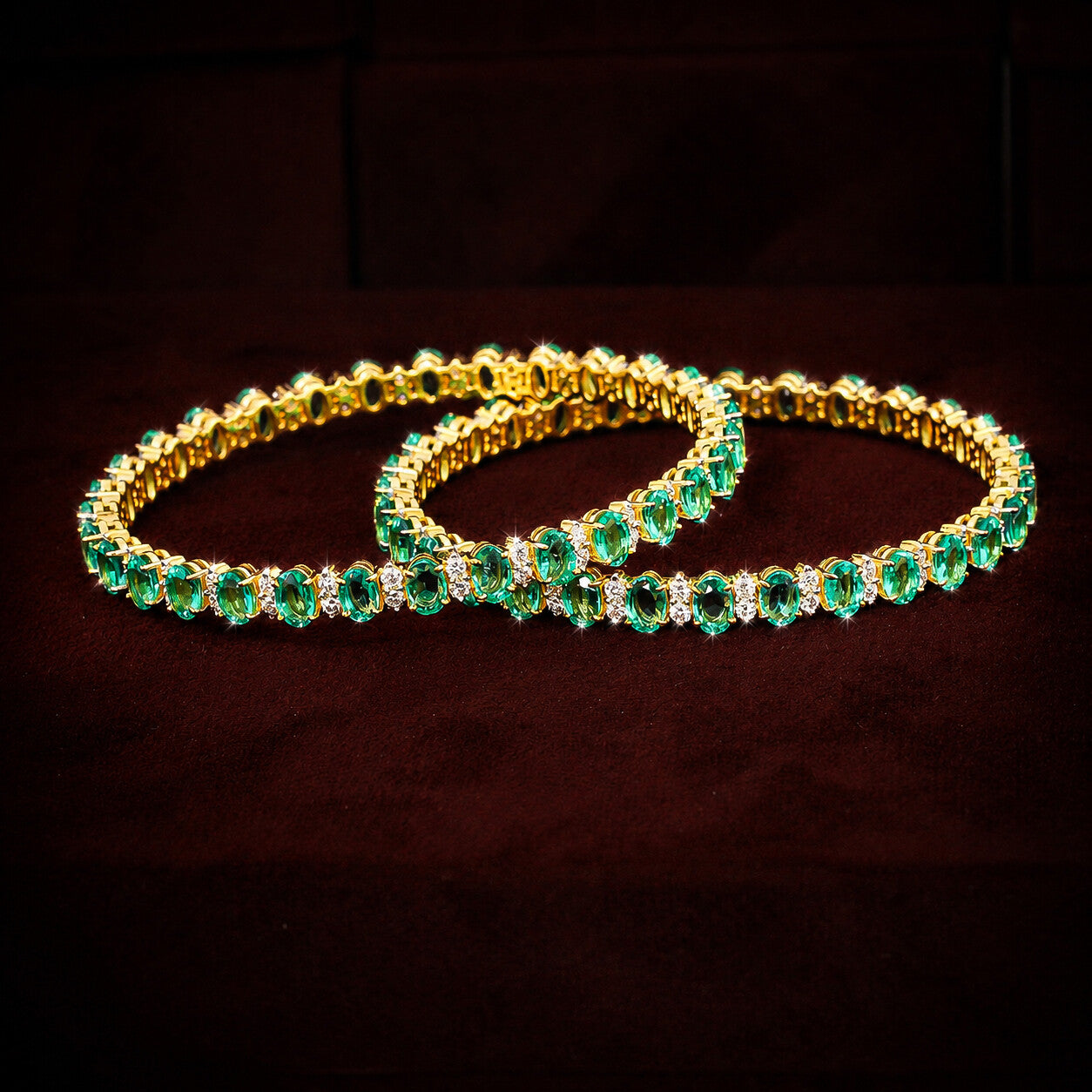 IGI Certified Lab Grown Emerald Oval-Cut Statement Bangle — 14K/18K Solid Gold