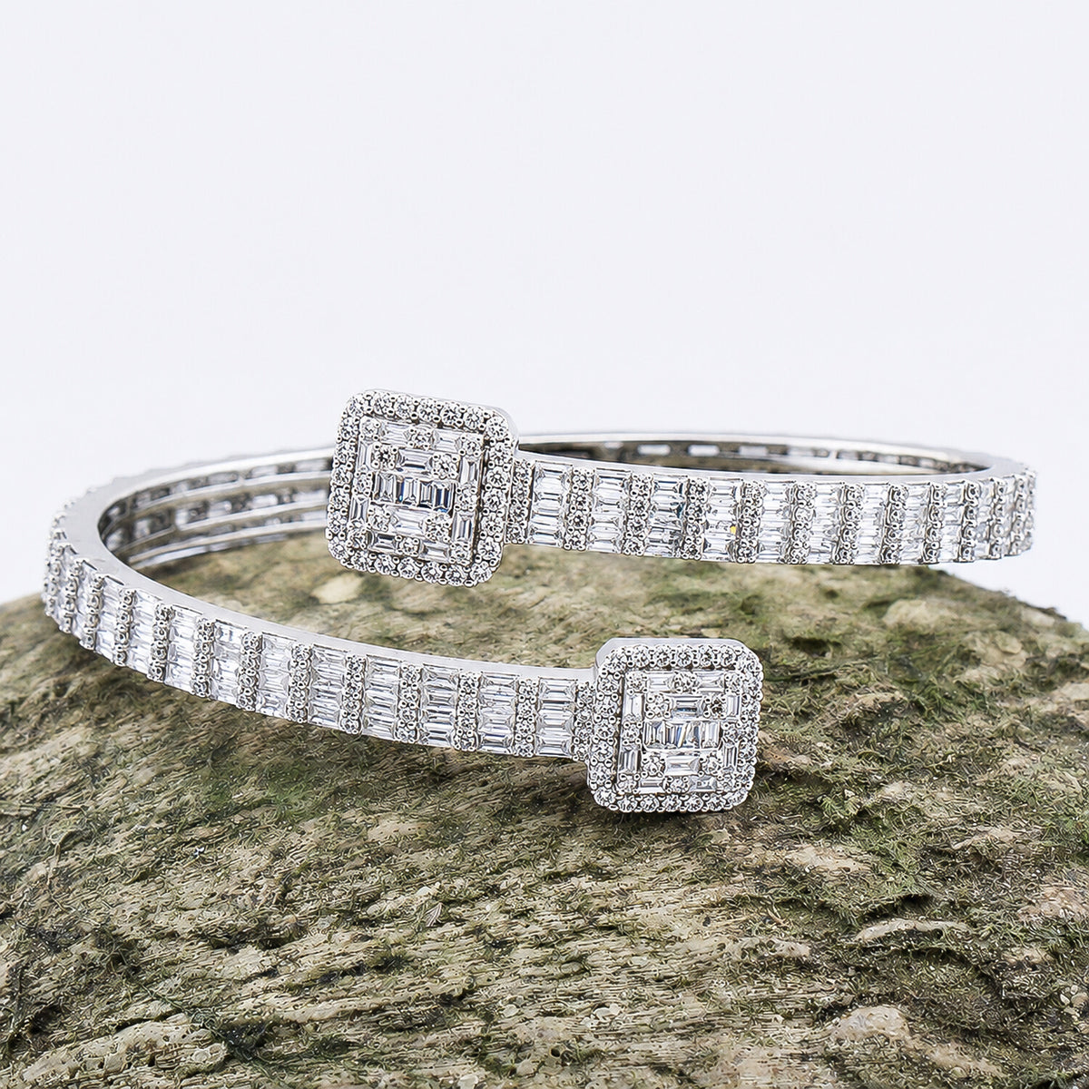 IGI Certified Lab Grown Diamond Pavé Tennis Bracelet — 14K/18K Solid Gold, 12.73 Carat