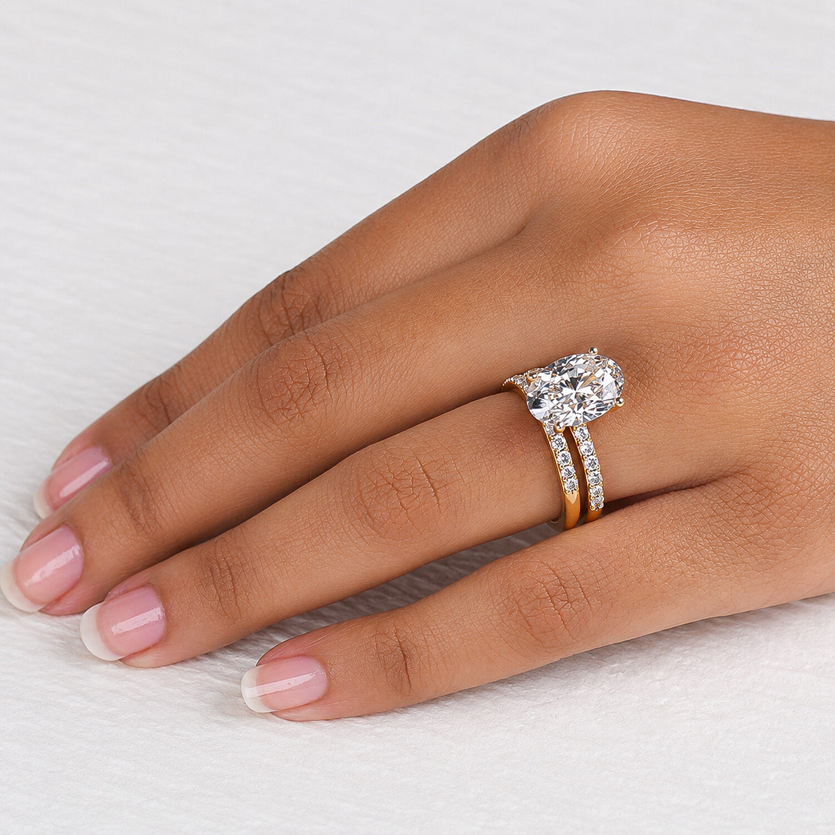 IGI Certified Lab Grown Diamond Oval-Cut Ring — Solid 14K and 18K Gold