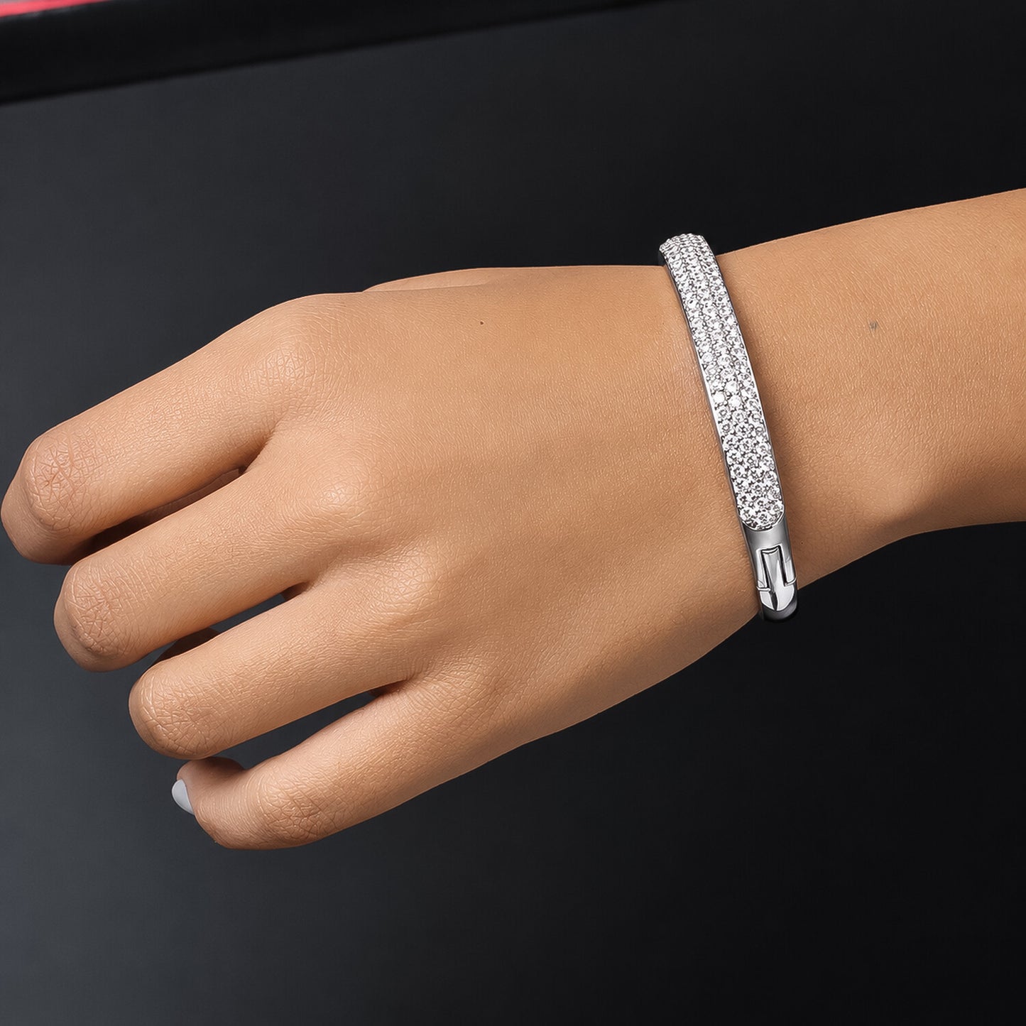 IGI Certified Lab Grown Diamond Half-Set Gold Bangle — 18K Solid Gold, 3.26 Carat