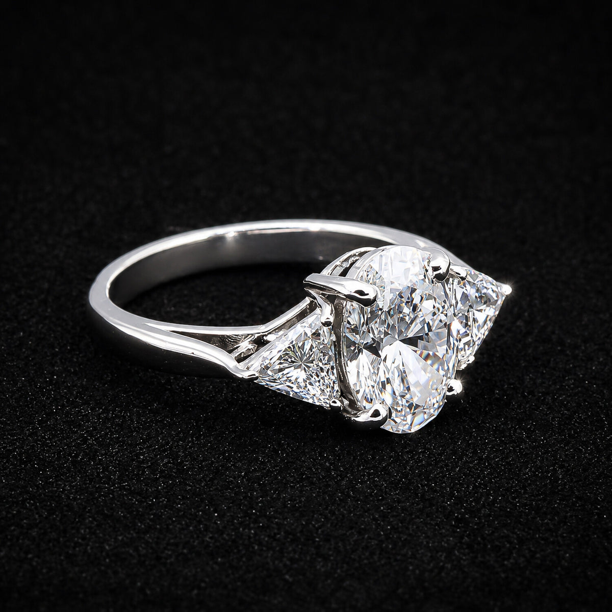 IGI Certified Lab Grown Diamond Oval-Cut Three-Stone Ring — 18K Solid Gold