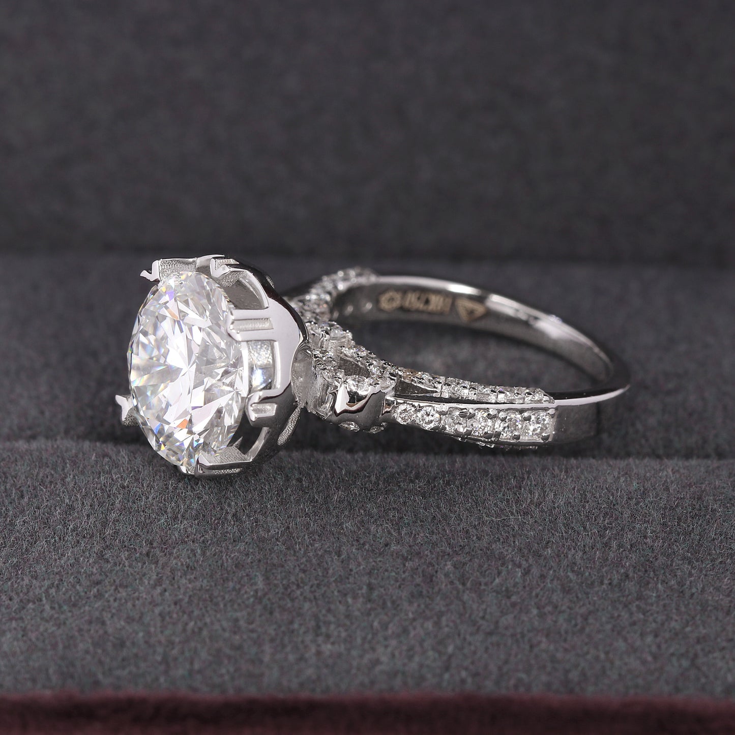 IGI Certified Lab Grown Diamond 1.17ct Round Pavé Halo Cluster Ring — 14K/18K Solid Gold