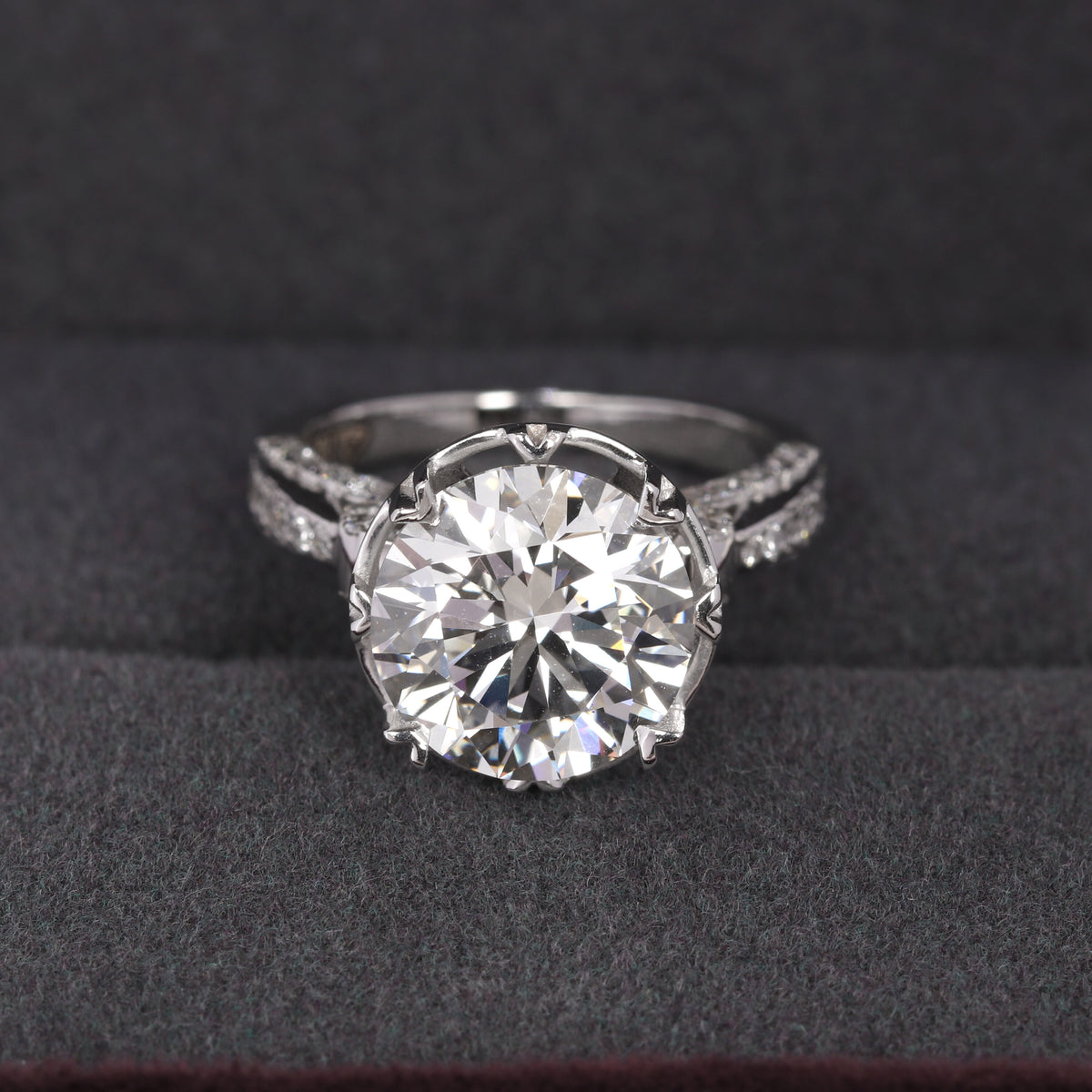 IGI Certified Lab Grown Diamond 1.17ct Round Pavé Halo Cluster Ring — 14K/18K Solid Gold