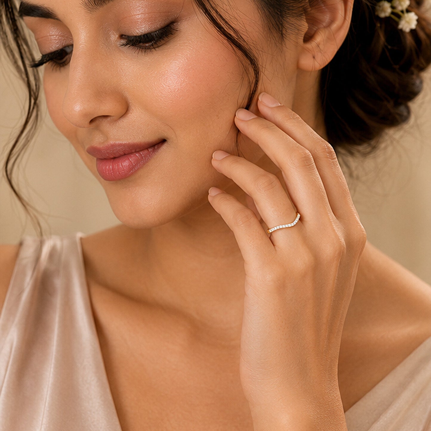IGI Certified Lab Grown Diamond Round-Cut Halo Ring — 18K Solid Gold