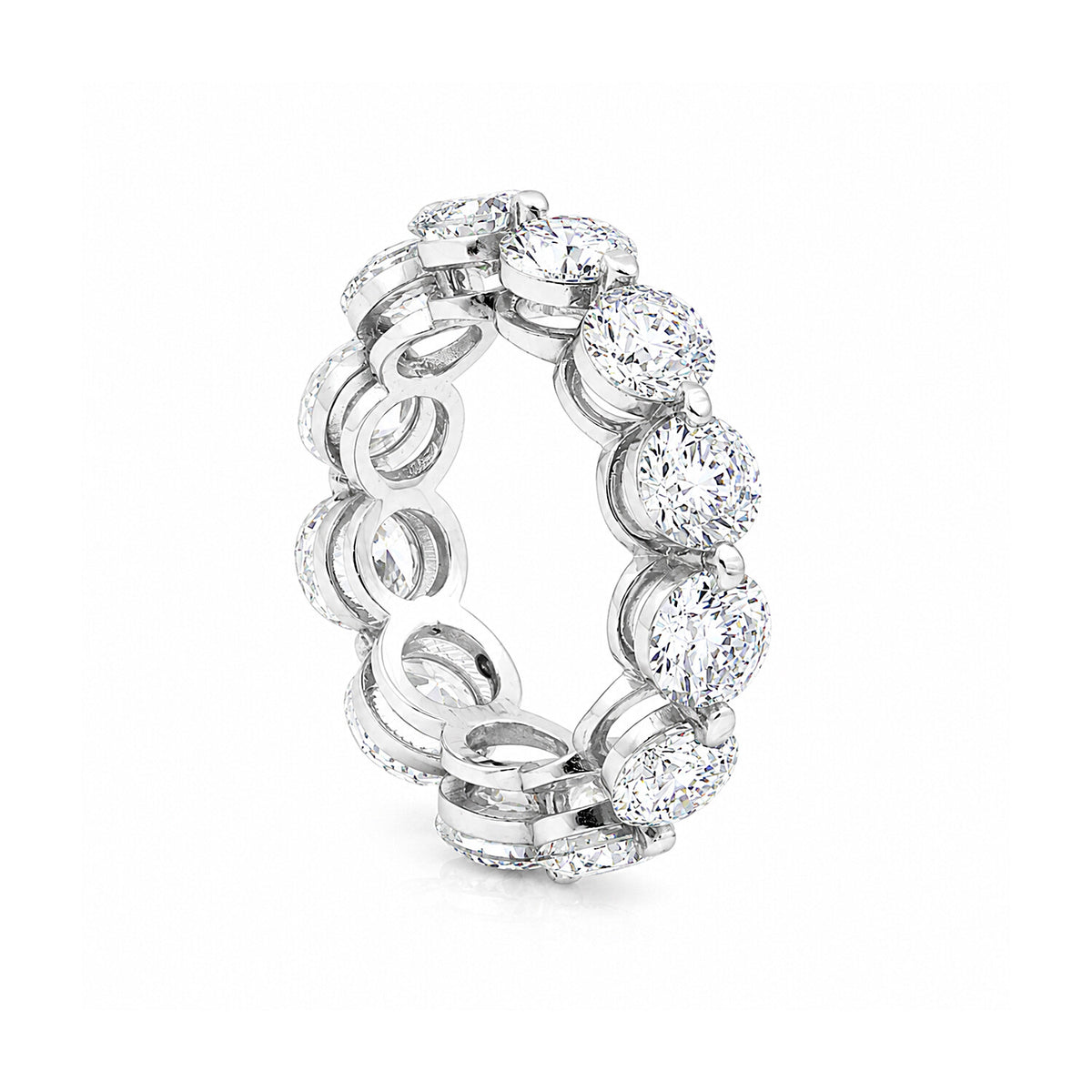 IGI Certified Lab Grown Diamond Round-Cut Pave Cluster Ring — 18K Solid Gold