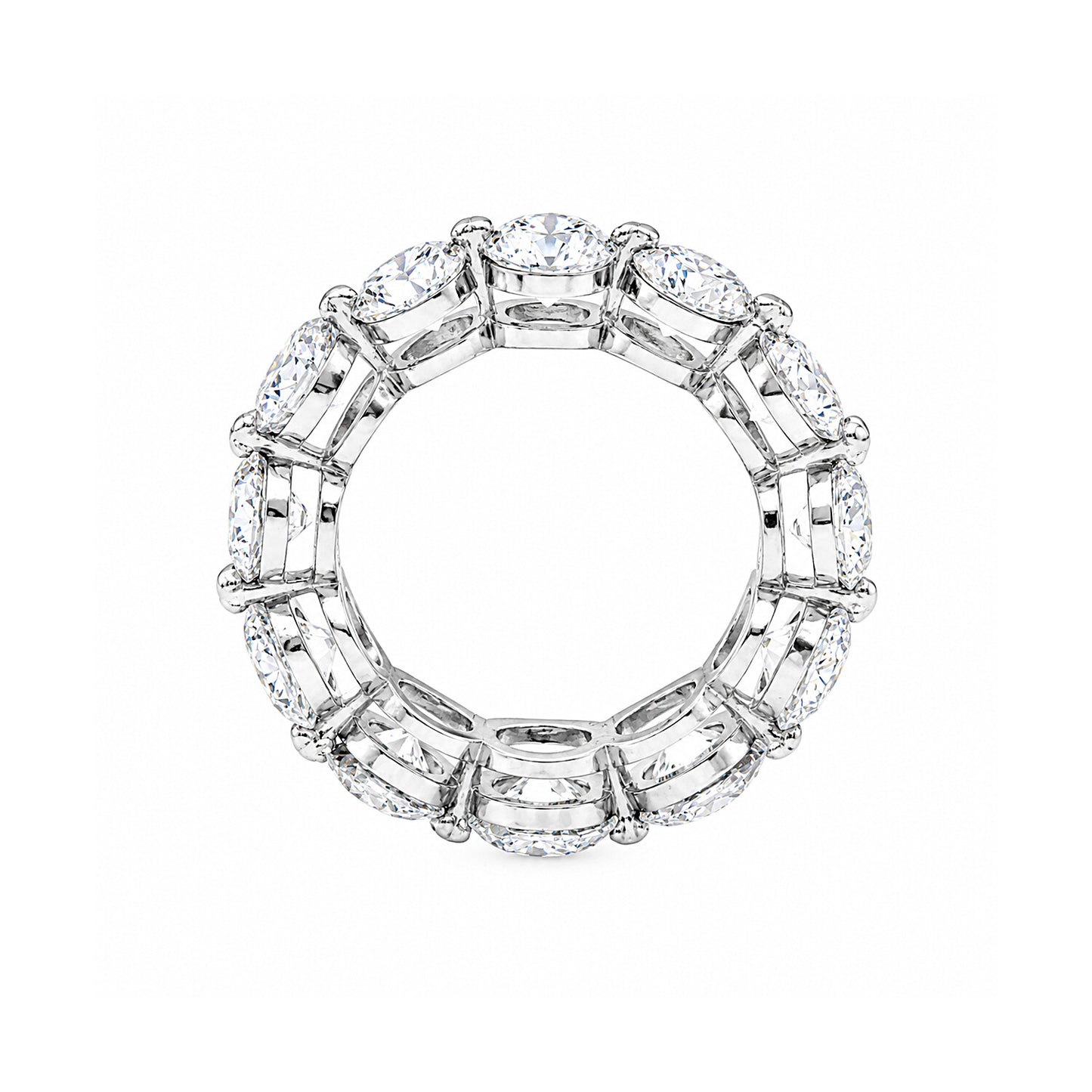 IGI Certified Lab Grown Diamond Round-Cut Pave Cluster Ring — 18K Solid Gold