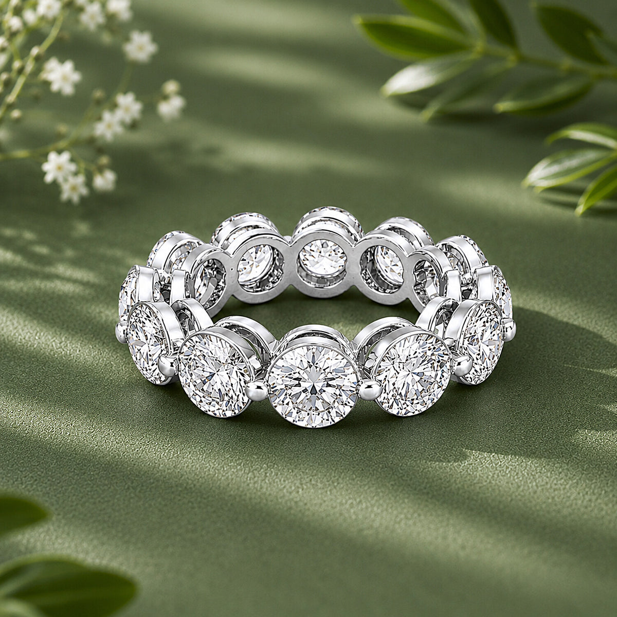 IGI Certified Lab Grown Diamond Round-Cut Pave Cluster Ring — 18K Solid Gold