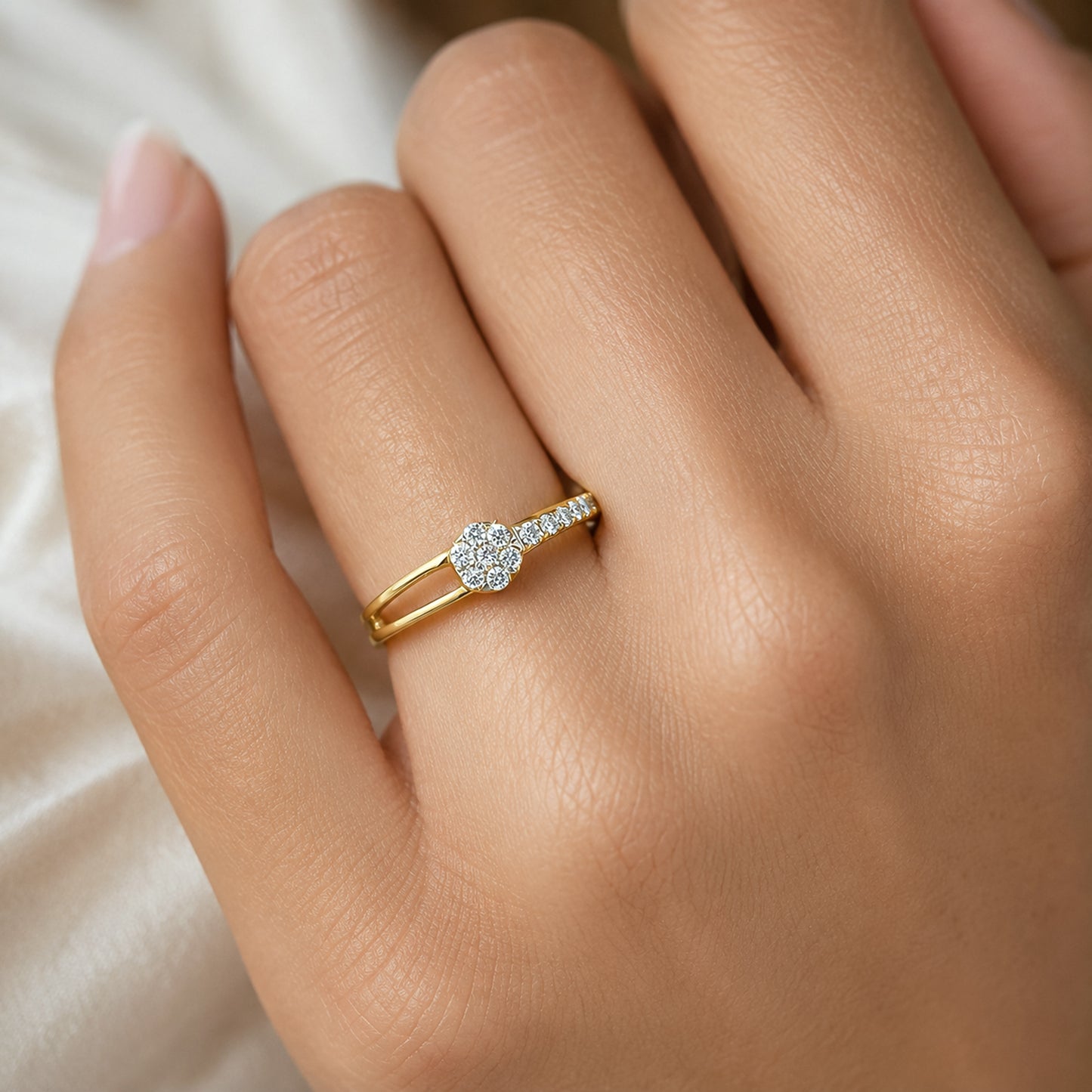 0.17 Ct. IGI Certified Natural Diamond 18k Yellow Gold Floral Design Ring