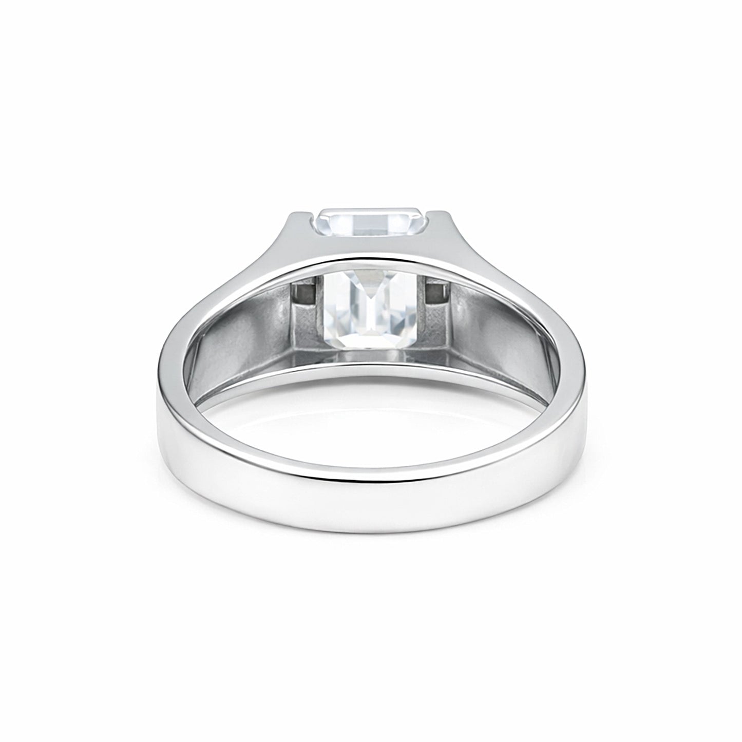 Close-up of 2 carat emerald step cut lab diamond, VS1 clarity, hall-of-mirrors