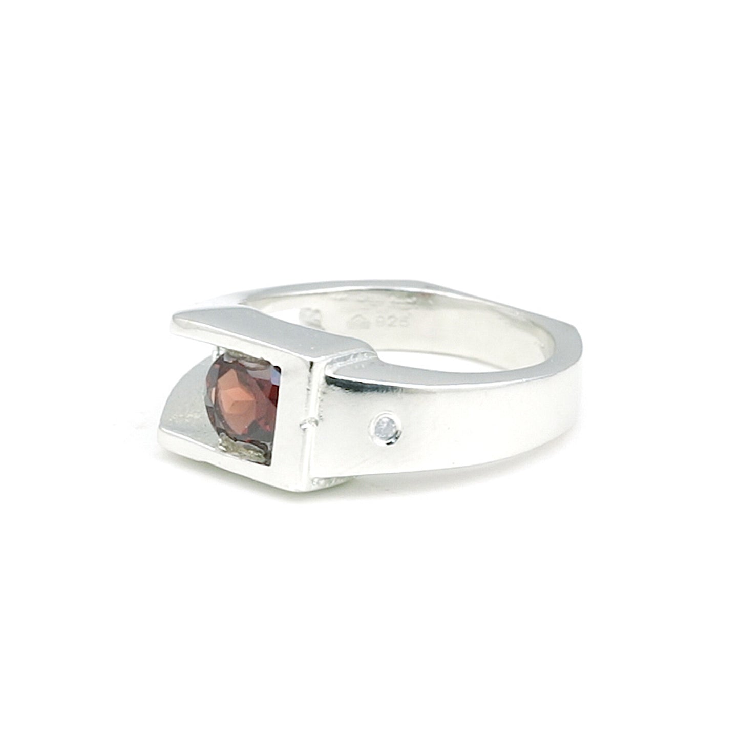 Red Garnet Ring 3.73 Ct Round Cut 925 Sterling Silver for Wedding Vintage Style