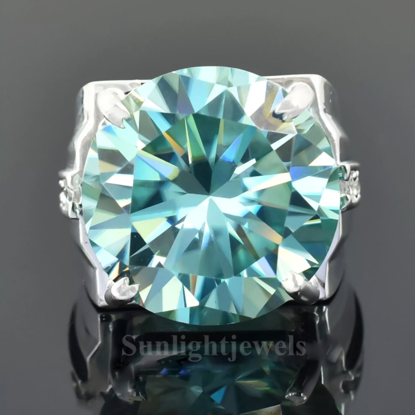 15.40 Ct Round Blue Moissanite Ring Festival Gift for Wife or Mom 18K Gold Plated V 18K Gold Plated