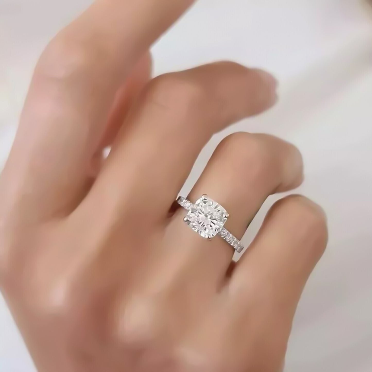 2.50 Ct Certified White Moissanite Ring – Elegant Women’s Jewelry in 18K Gold Plate 18K Gold Plated