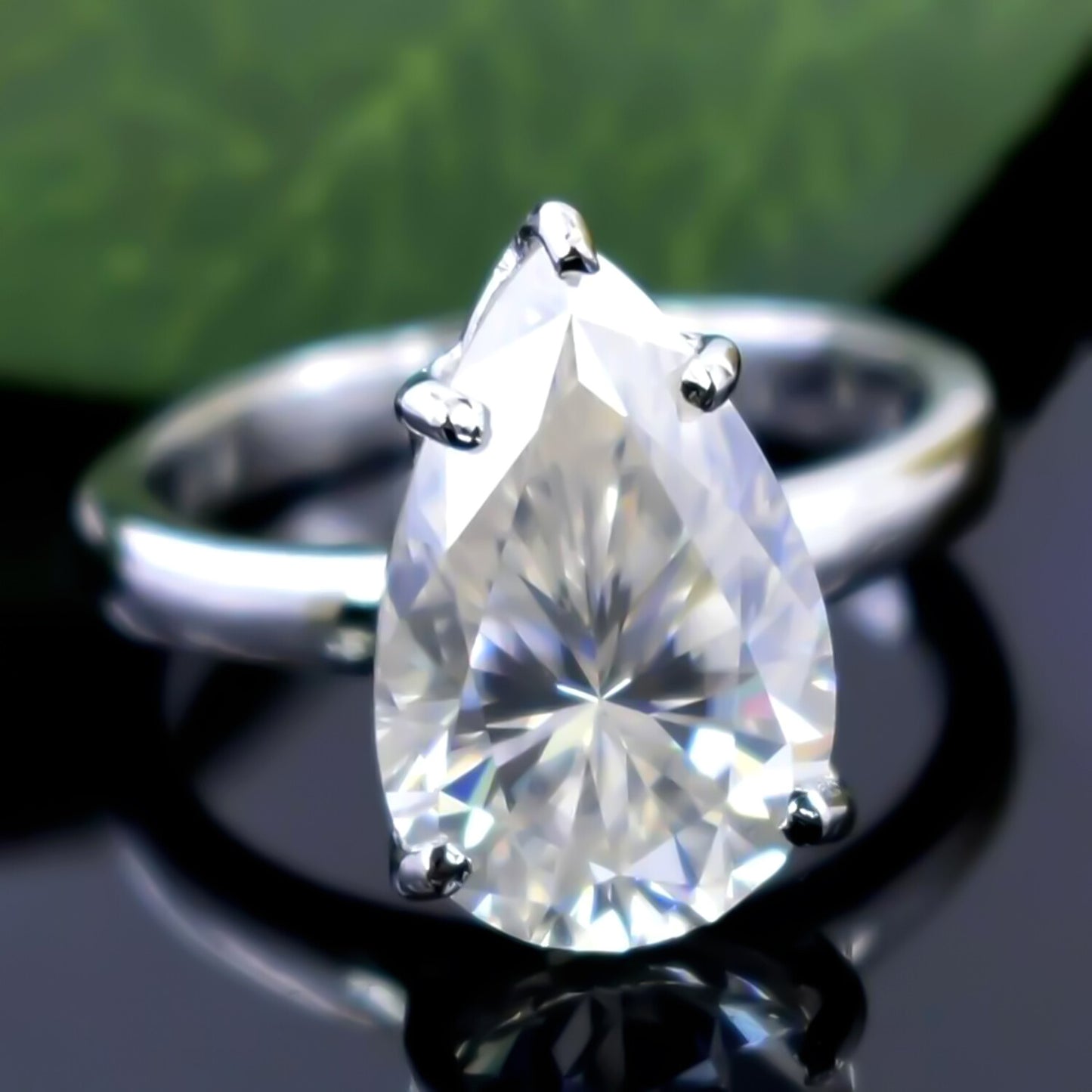 5.5ct VS1 Natural White Moissanite Ring Certified Gift For Women 18K Gold Plated Ve 18K Gold Plated