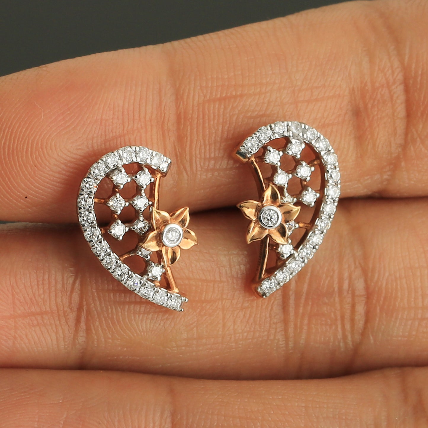 IGI Certified 18K Rose Gold Natural Diamond Curved Teardrop Earrings 0.55 Ct. - view 2