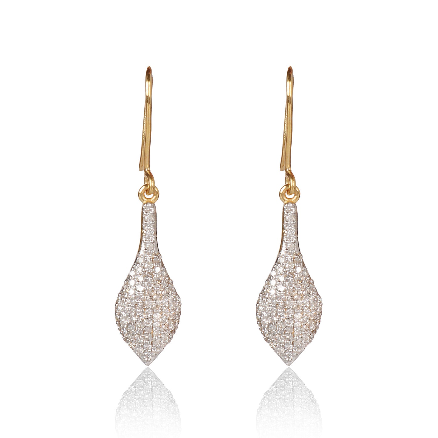 IGI Certified 0.72 Ct. Natural Diamond Earrings in 18K Gold For women