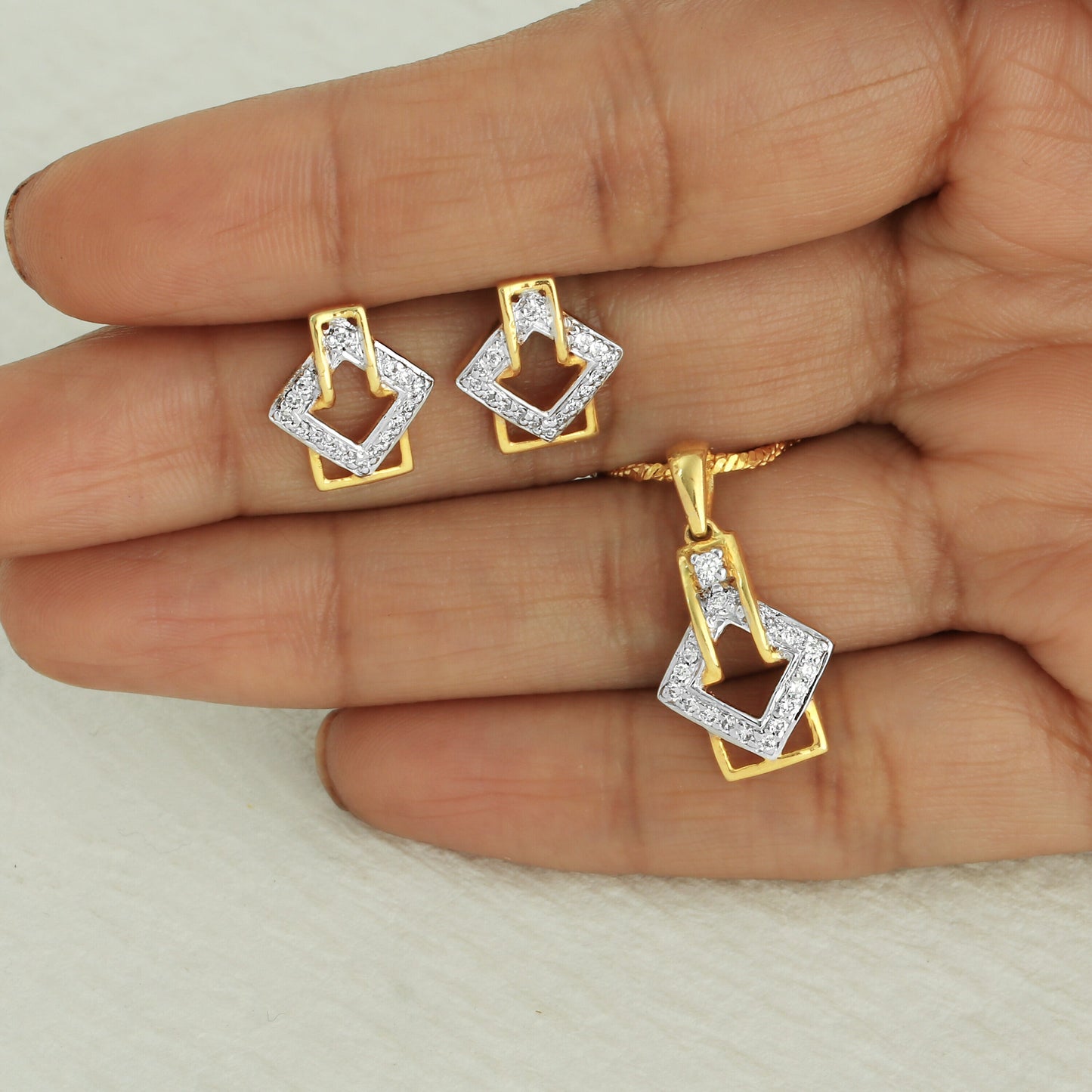 Elegant IGI Certified Natural Diamond Pendant 1.08 ct 18K Gold Necklace Jewelry - view 2