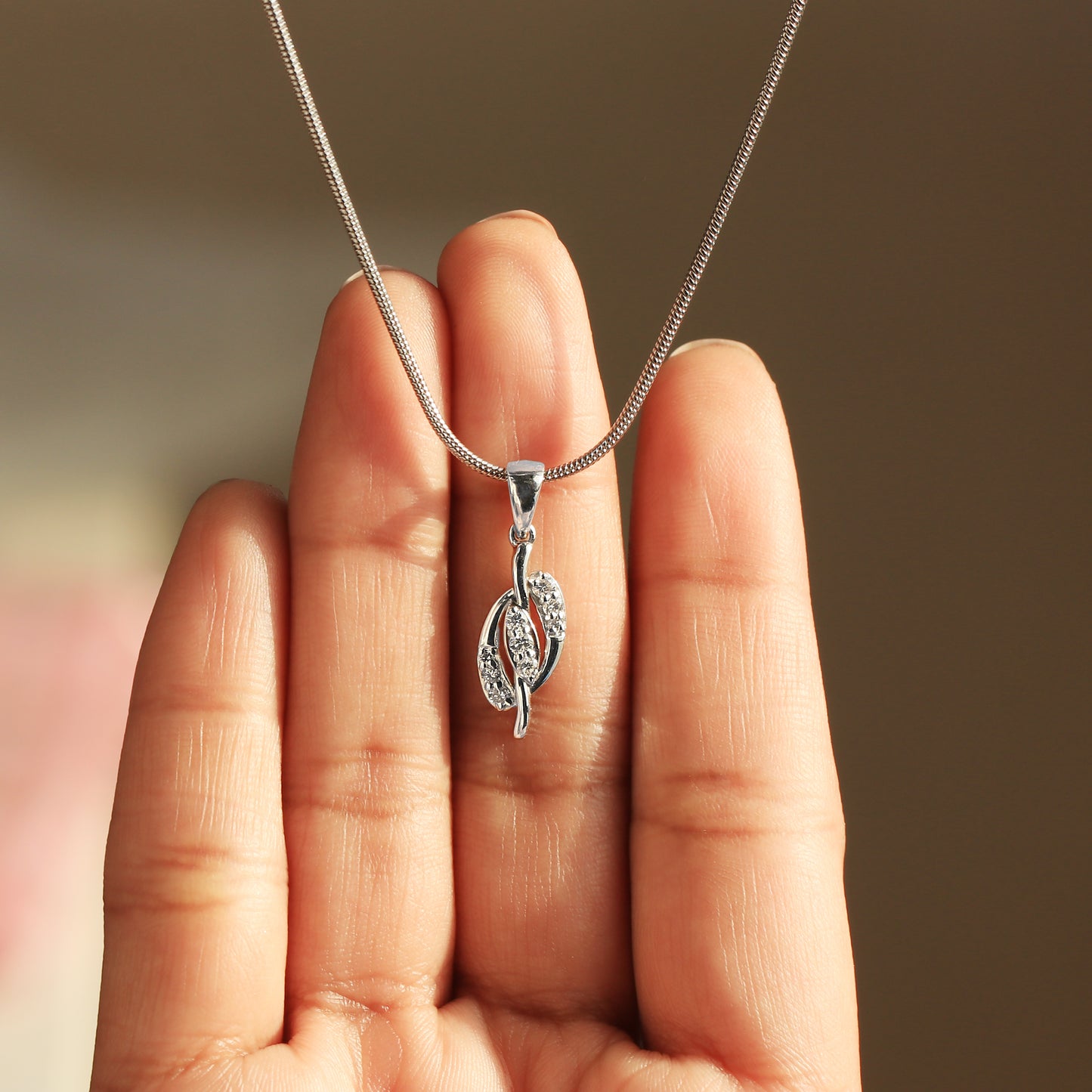 0.24 Ct IGI Certified Natural Diamond Pendant in 18K Gold Jewelry For Women