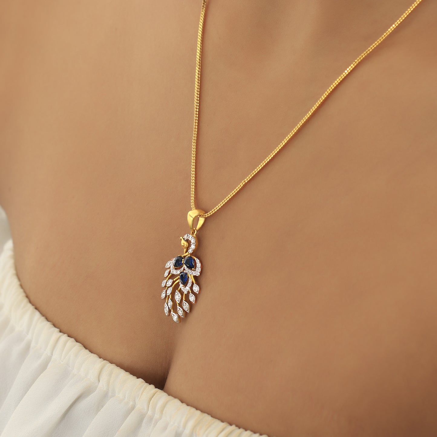 Engagement Gift Pendant 18K Gold 0.38 Ct IGI Certified Natural Diamond