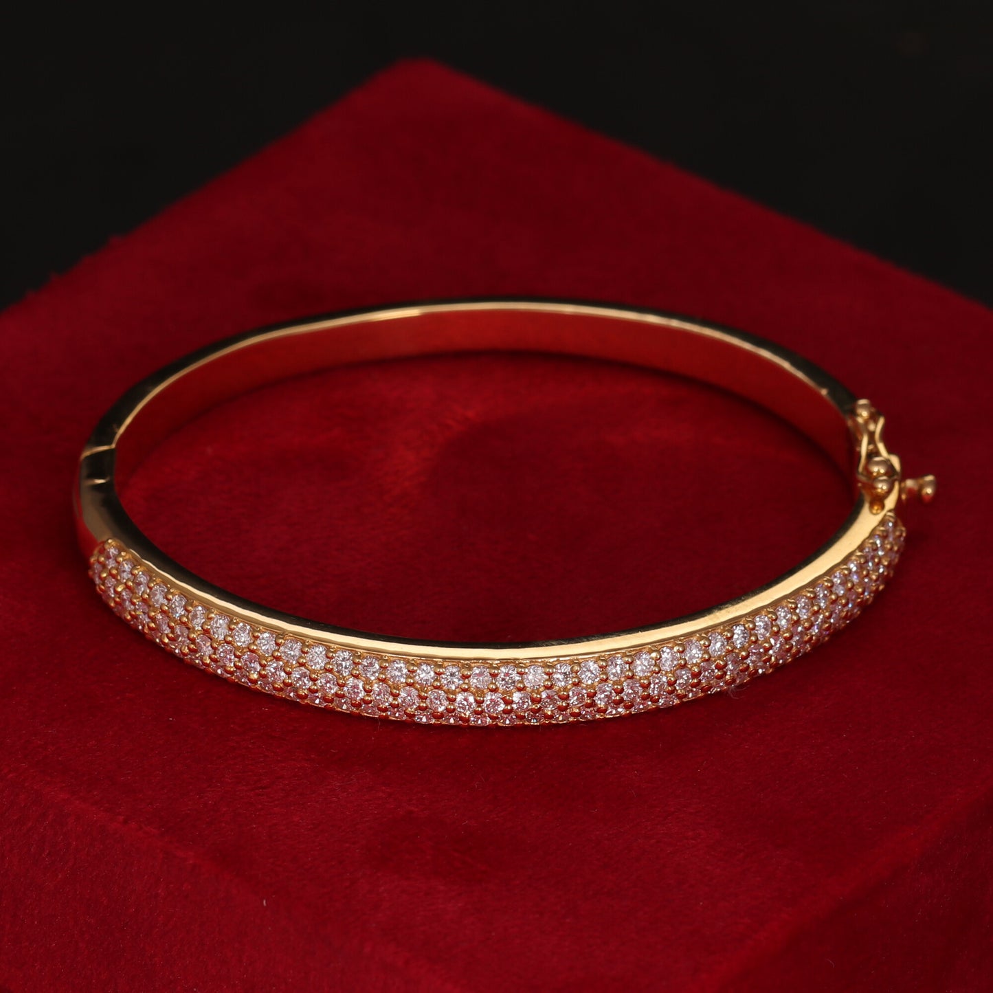 IGI Certified Lab Grown Diamond Wide Gold Bangle — 18K Solid Gold, 3.26 Carat