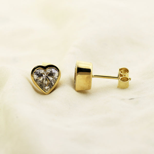 Lab Grown Diamond Heart Stud Earrings — Solid 18K Gold, IGI Certified