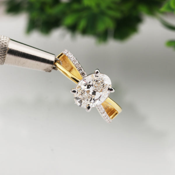 IGI Certified Lab Grown Diamond Oval Halo Ring, 0.24ct tw — 14K/18K Solid Gold
