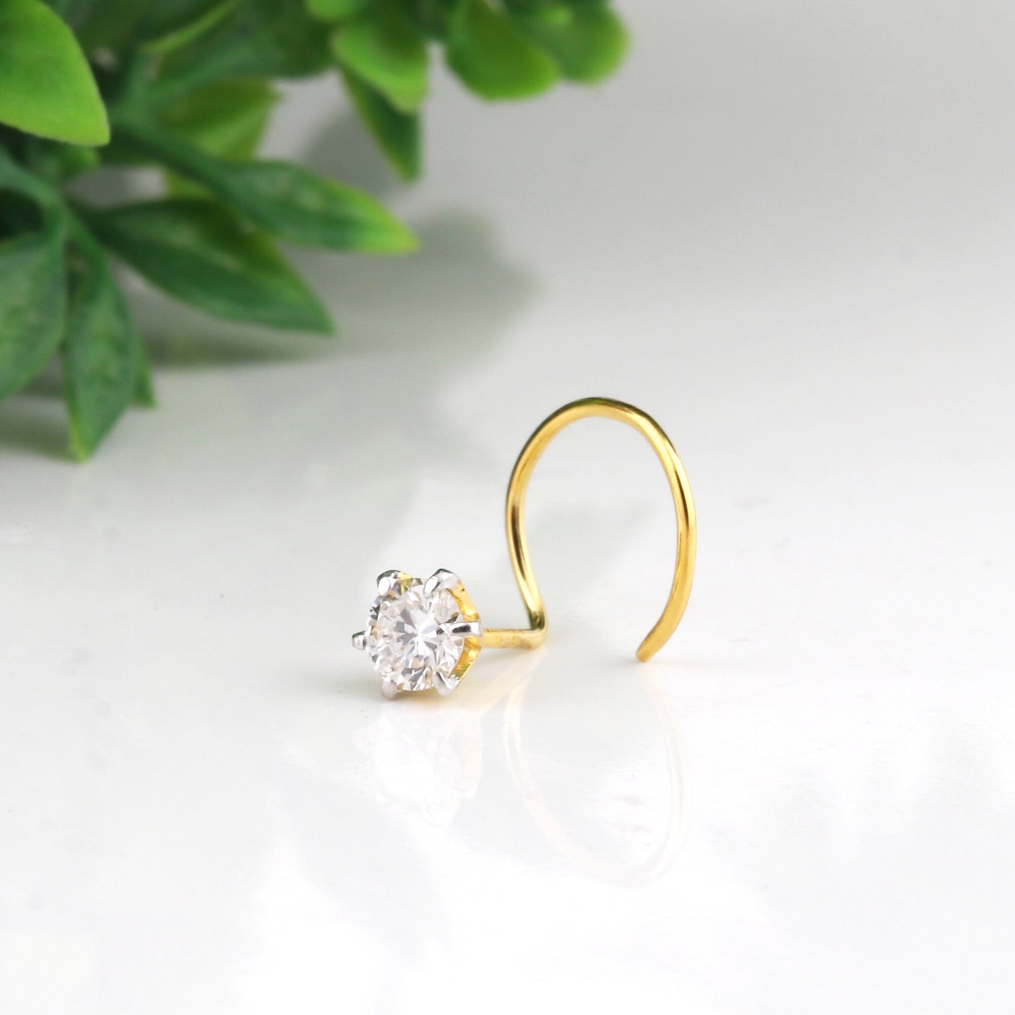 IGI Lab Grown Diamond Nose Pin, 0.12ct Round Solitaire — 18K Solid Gold, Screw Back