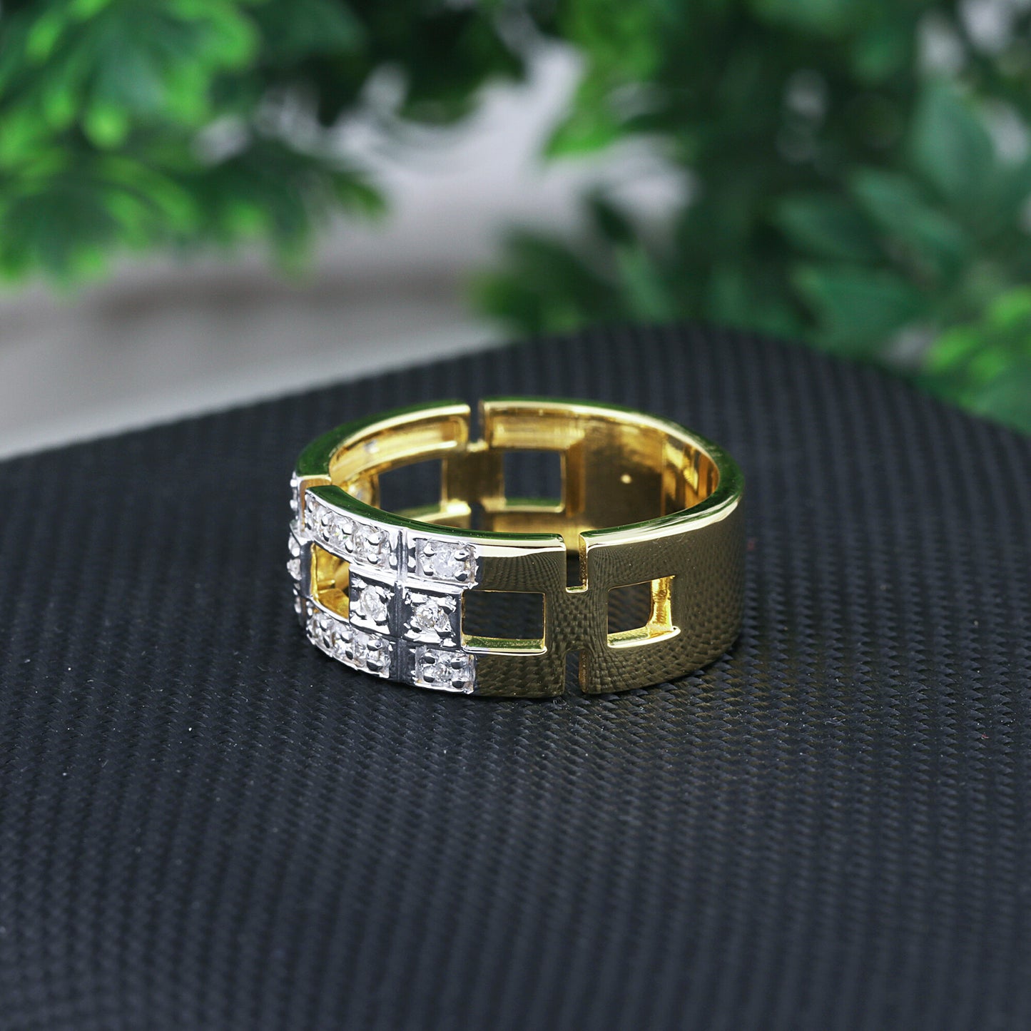 IGI Certified Lab Grown Diamond Round-Cut Pave Cluster Ring — 14K/18K Solid Gold