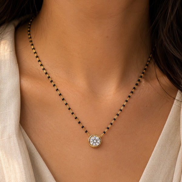 IGI Certified Lab Grown Diamond Round-Cut Solitaire Pendant Necklace — 18K Solid Gold, Adjustable Chain