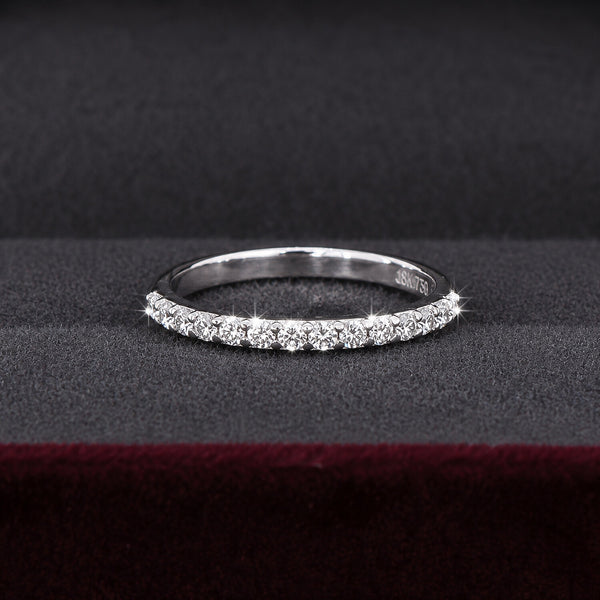 IGI Certified Lab Grown Diamond Round-Cut Ring — Solid 18K Gold