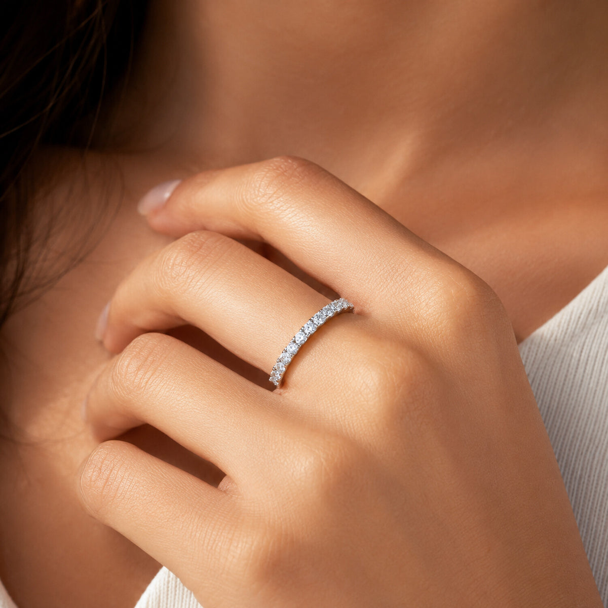 IGI Certified Lab Grown Diamond Round-Cut Ring — Solid 18K Gold