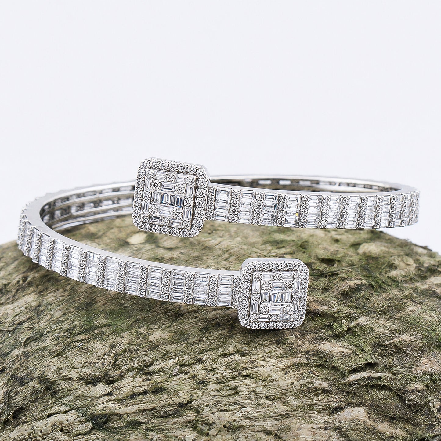 IGI Certified Lab Grown Diamond Pavé Tennis Bracelet — 14K/18K Solid Gold, 12.73 Carat