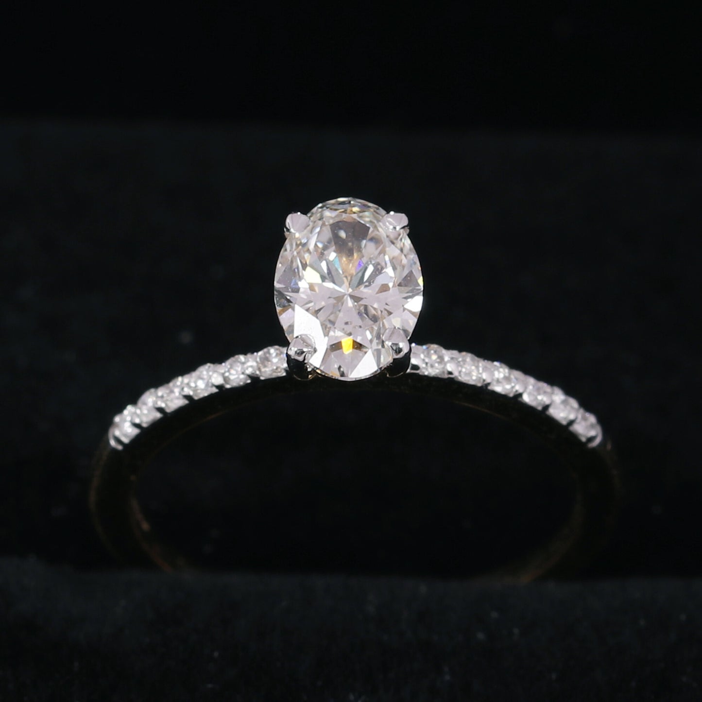 IGI Certified Lab Grown Diamond Oval-Cut Ring — Solid 14K and 18K Gold