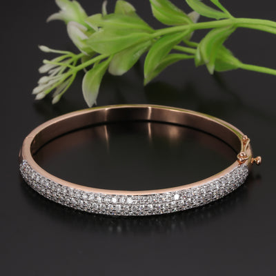 IGI Certified Lab Grown Diamond Wave Gold Bangle — 18K Solid Gold, 3.26 Carat