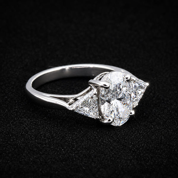IGI Certified Lab Grown Diamond Oval-Cut Three-Stone Ring — 18K Solid Gold