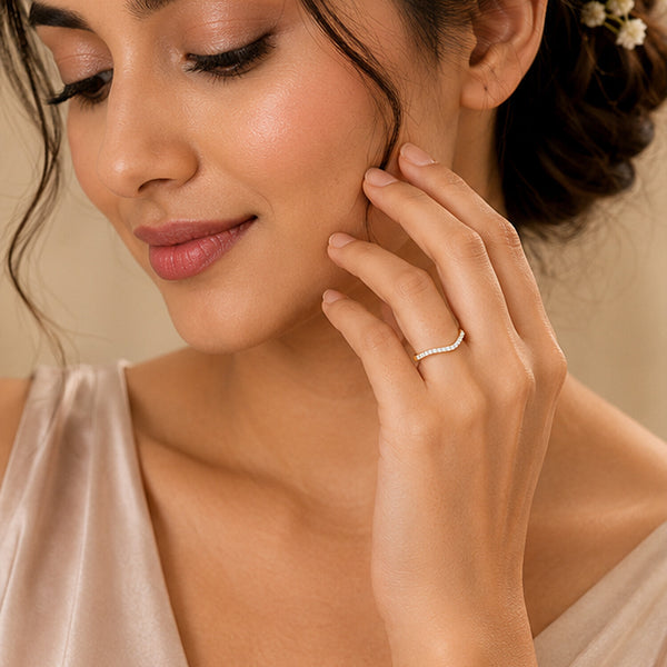 IGI Certified Lab Grown Diamond Round-Cut Halo Ring — 18K Solid Gold