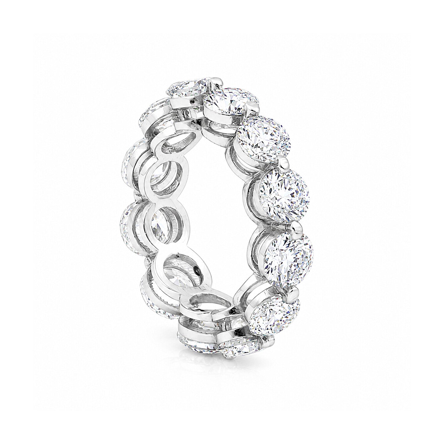 IGI Certified Lab Grown Diamond Round-Cut Pave Cluster Ring — 18K Solid Gold