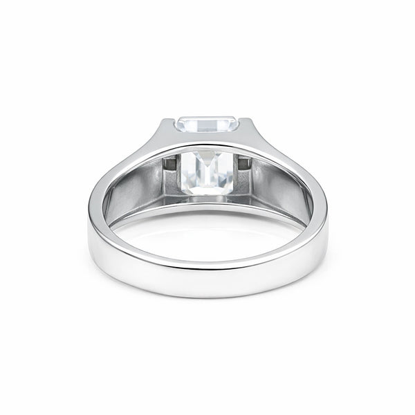 Close-up of 2 carat emerald step cut lab diamond, VS1 clarity, hall-of-mirrors