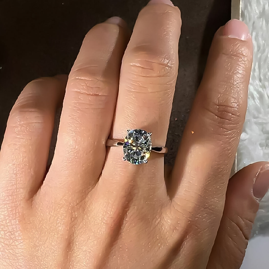 Solitaire 3.50 ct DEW Oval Cut White Moissanite in Engagement Ring 18K Gold Plated Verm 18K Gold Plated