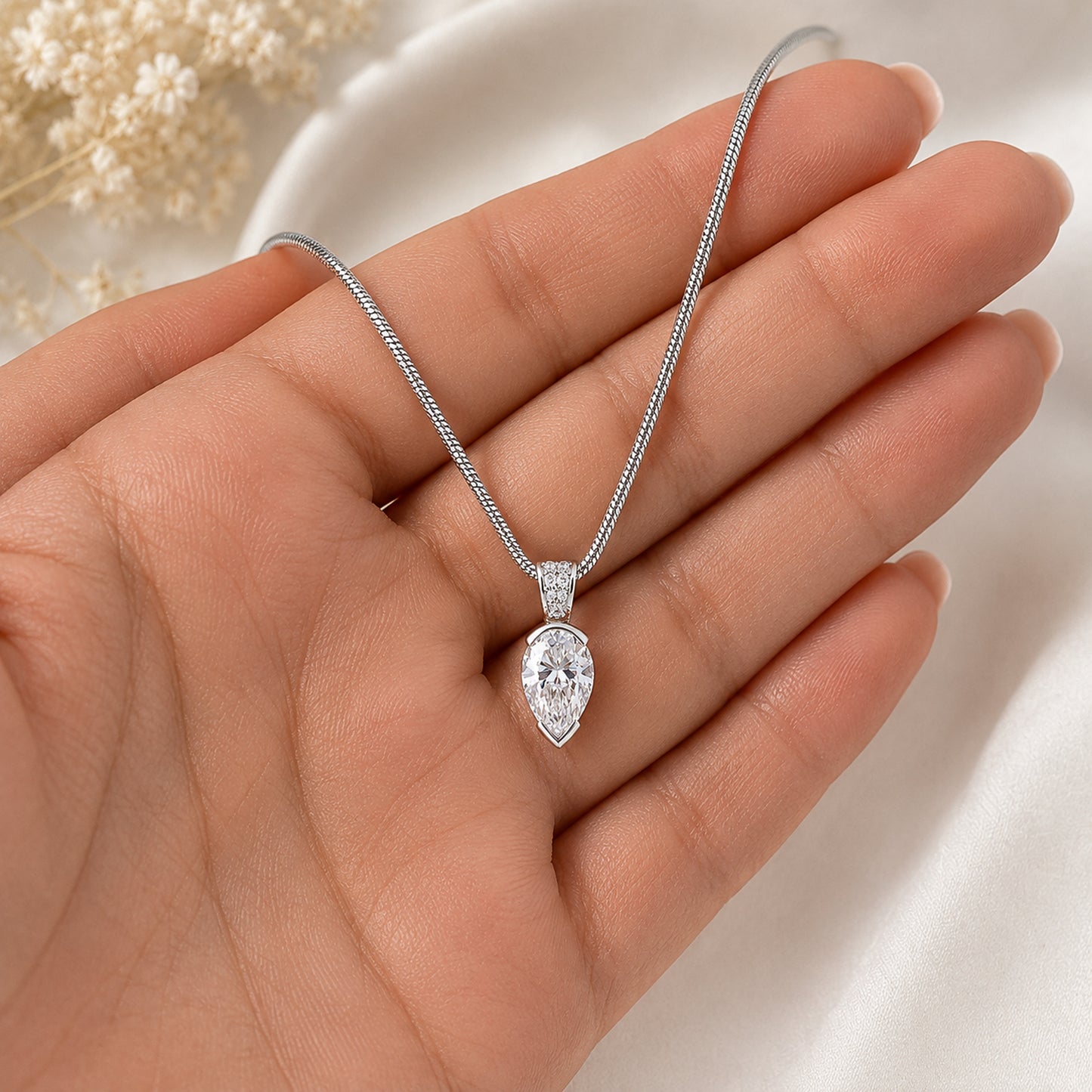 3.65 ct DEW White Moissanite Pendant Certified Gift for Her Christmas 18K Gold Plated V 18K Gold Plated
